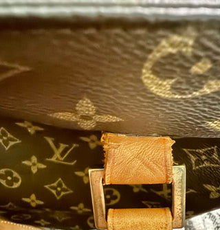 Louis Vuitton Cabas Mezzo