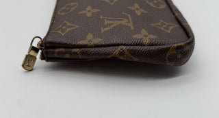 Louis Vuitton Sac Shopping Tote with Pouch