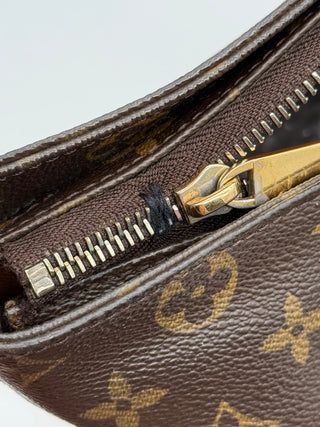 Louis Vuitton Cabas Mezzo