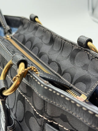 Coach Signature Black Shoulder Bag/Tote