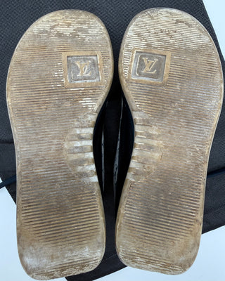 LOUIS VUITTON Women’s Monogram Canvas Sneakers