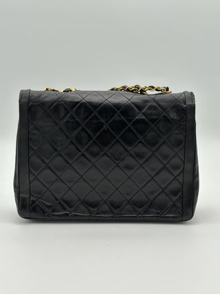 CHANEL VINTAGE LAMBSKIN GHW SHOULDER BAG