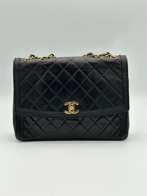 CHANEL VINTAGE LAMBSKIN GHW SHOULDER BAG