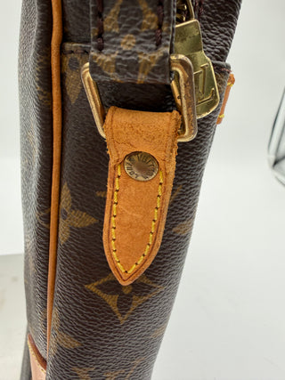 Louis Vuitton Danube Monogram Crossbody PM (SL0034)