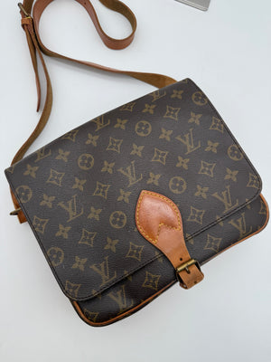 Louis Vuitton Cartouchiere GM