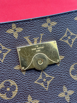 Louis Vuitton Cluny Monogram