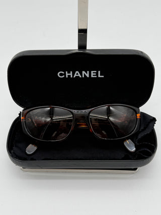 CHANEL Vintage Tortoiseshell CC Sunglasses