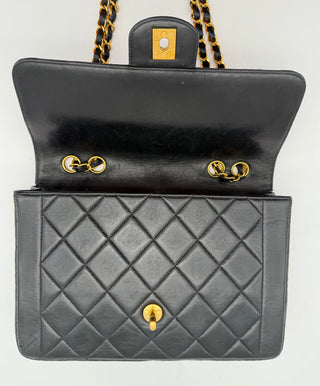 CHANEL VINTAGE DIANA SINGLE FLAP GHW