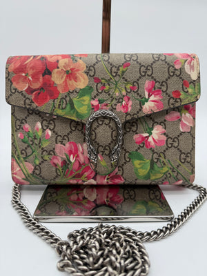 Gucci Dionysus Blooms Wallet on Chain Crossbody