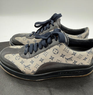 LOUIS VUITTON Women’s Monogram Canvas Sneakers